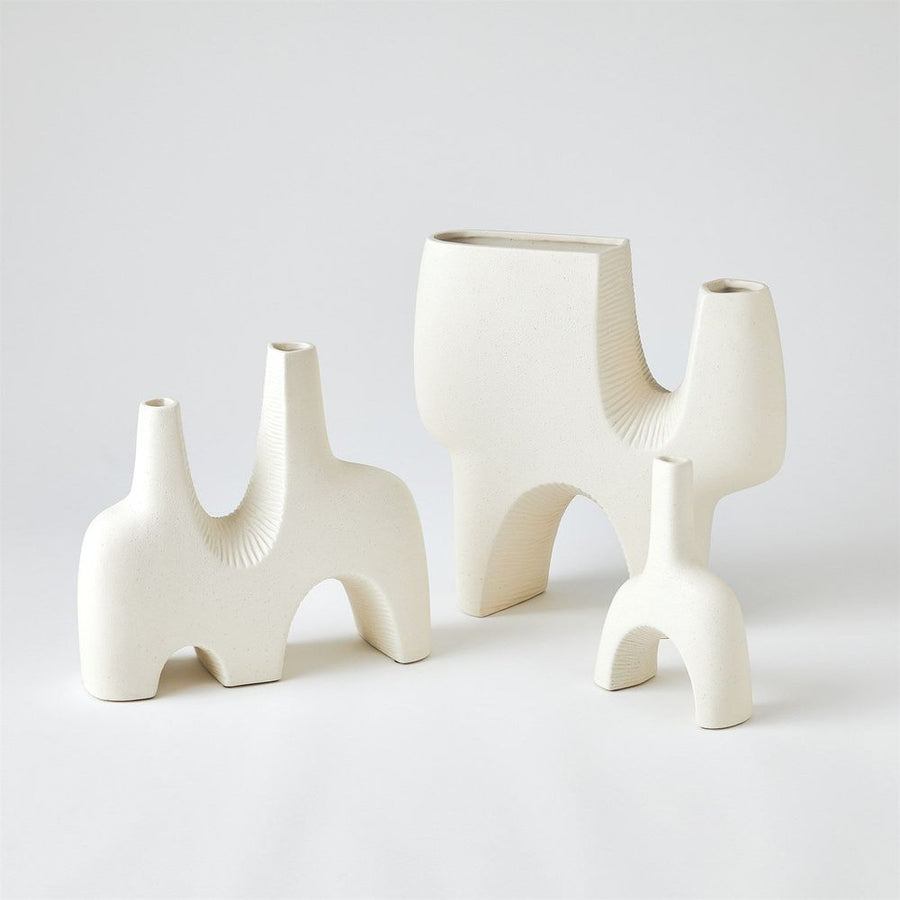 Vases Cassel Vase-Matte White-Med