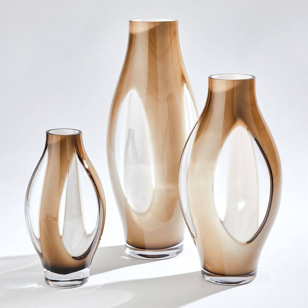 Vases Fly Through Vase-Topaz-Lg