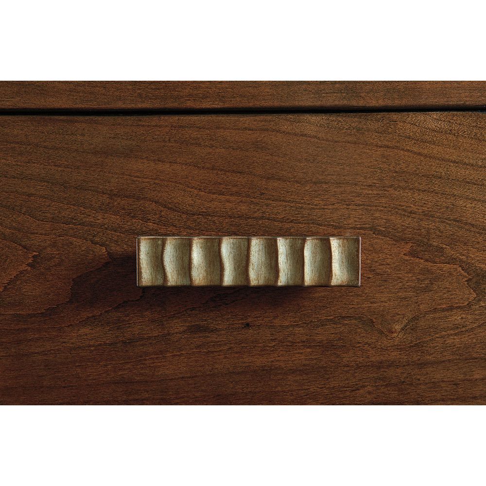 Radcliffe Dresser - Carrillo