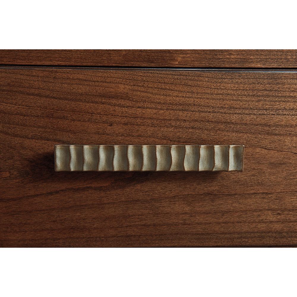Radcliffe Dresser - Carrillo