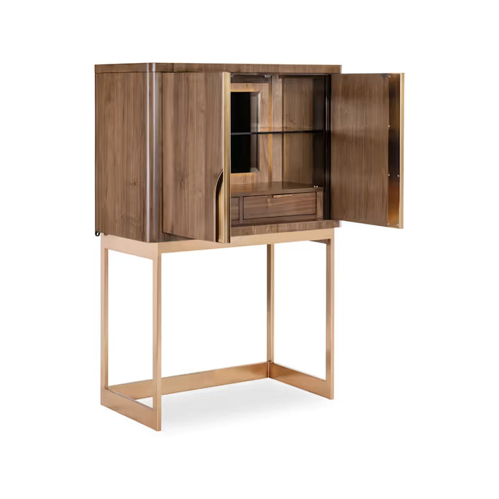 Eleana Bar on Stand