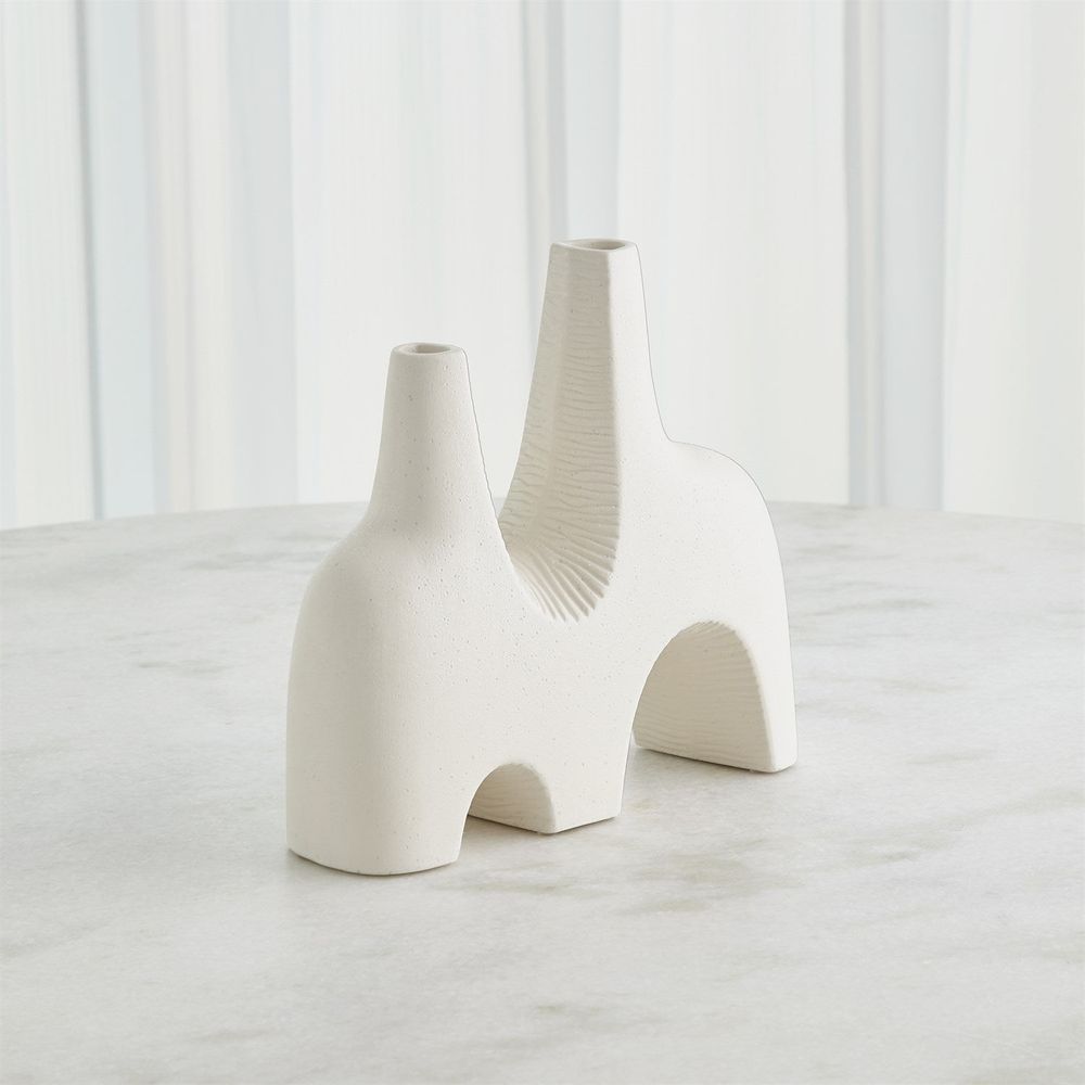 Cassel Vase-Matte White-Med