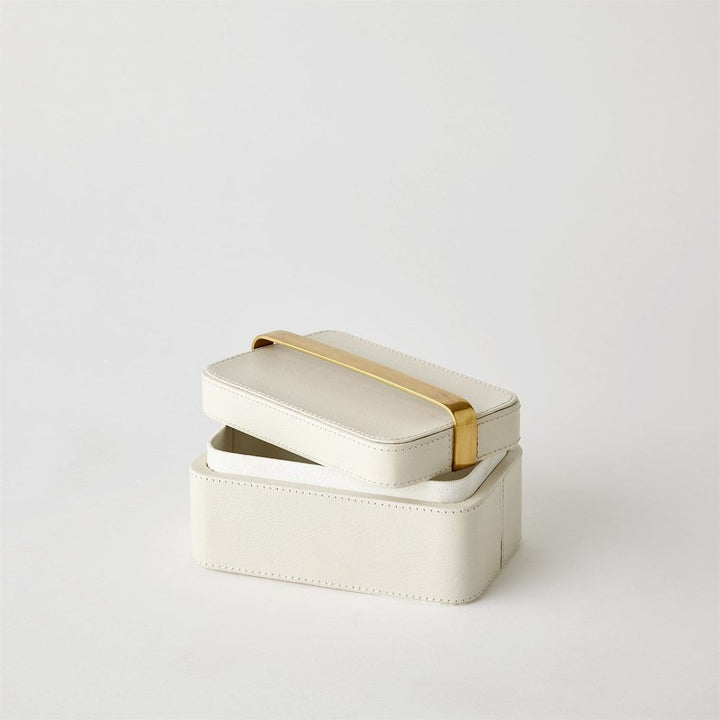 Avery Decorative Box-Milk-Med