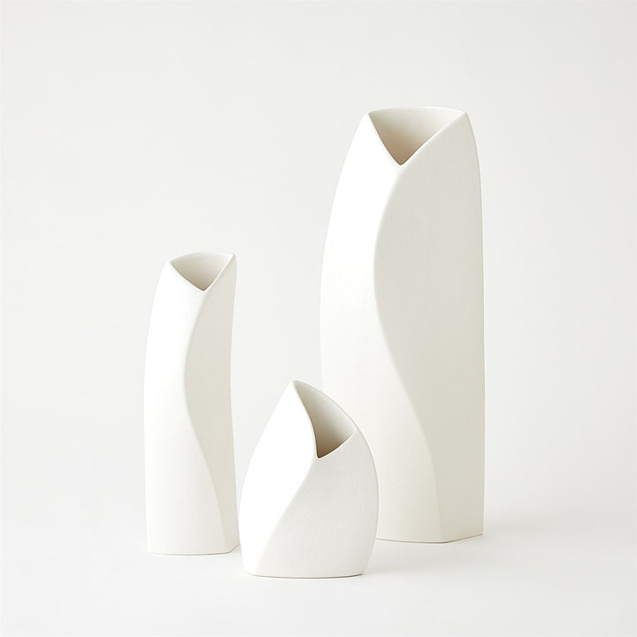 Willow Vase-White