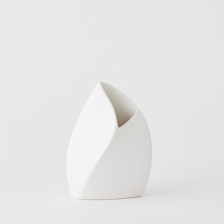 Willow Vase-White