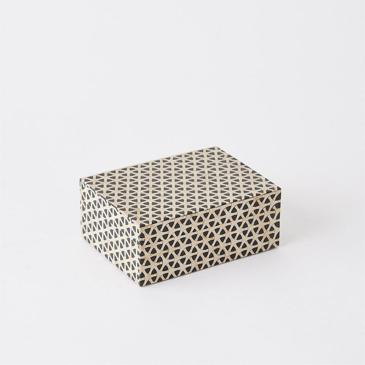 Infinity Box-Med