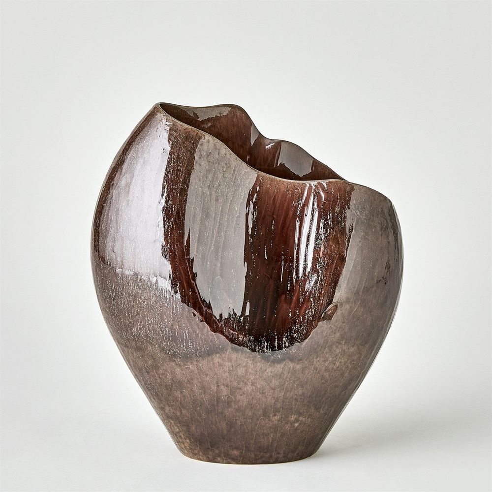 Horn Vase-Reactive Amethyst-Lg