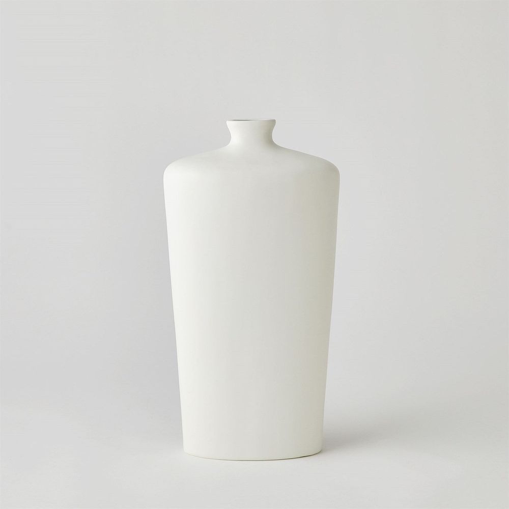 Terzo Vase-Matte White-Med
