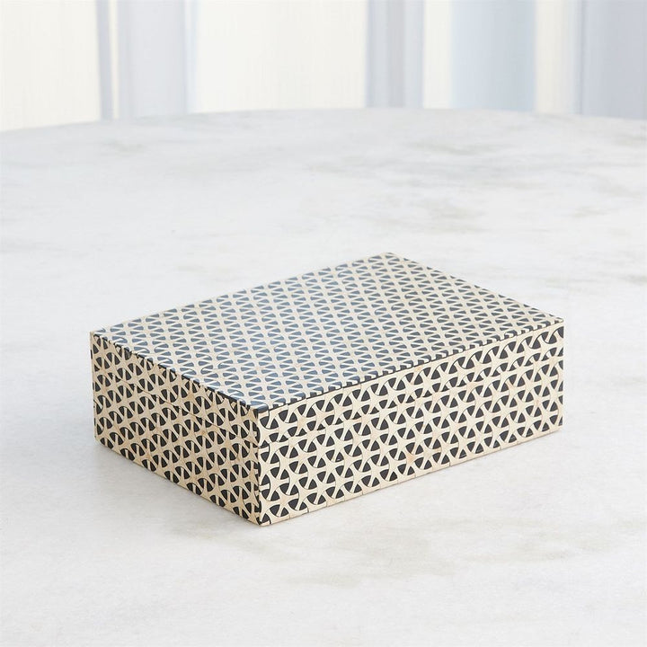 Infinity Box-Med