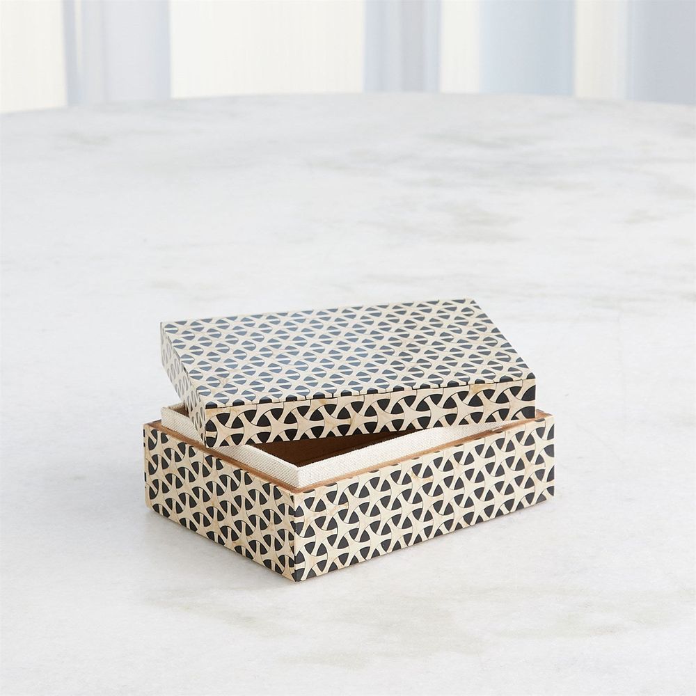 Infinity Box-Med