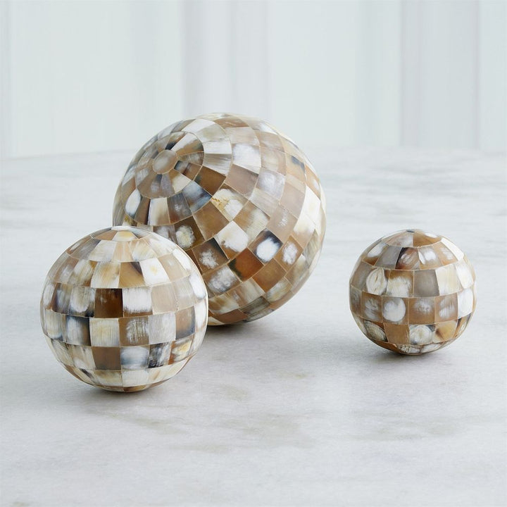 Decorative Objects Horn Sphere-Neutral-Lg