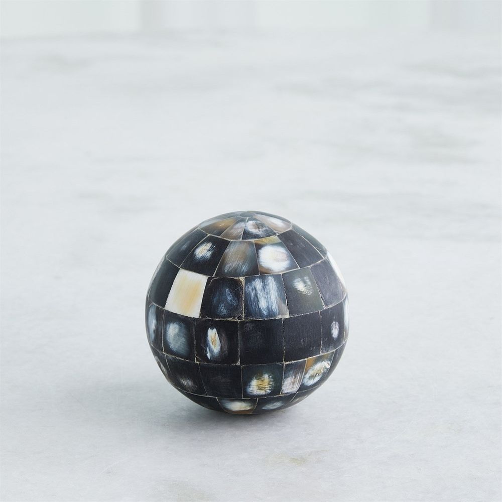 Horn Sphere-Black-Lg