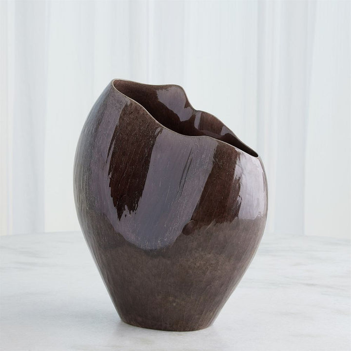 Horn Vase-Reactive Amethyst-Lg