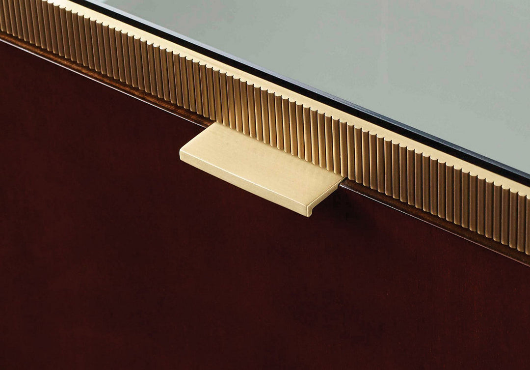 Vitrine Nightstand