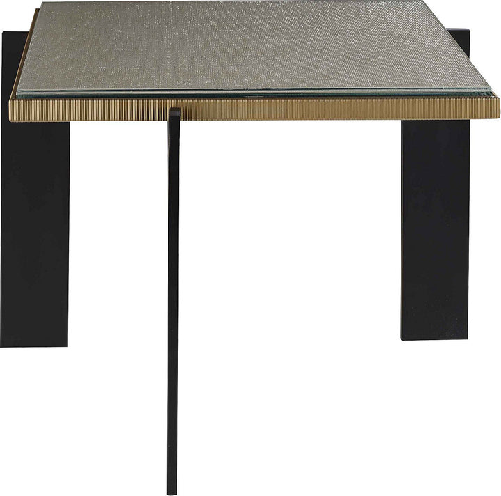 Blade Single Table
