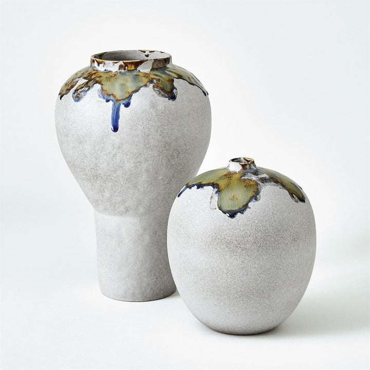 Volcan Footed Vase-Grey/Reactive Green