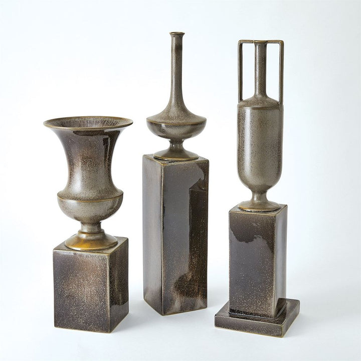 Pedestal Vase-Reactive Silver-Sm