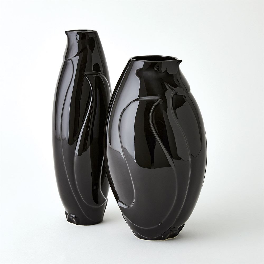 Penguin Vase-Black-Wide
