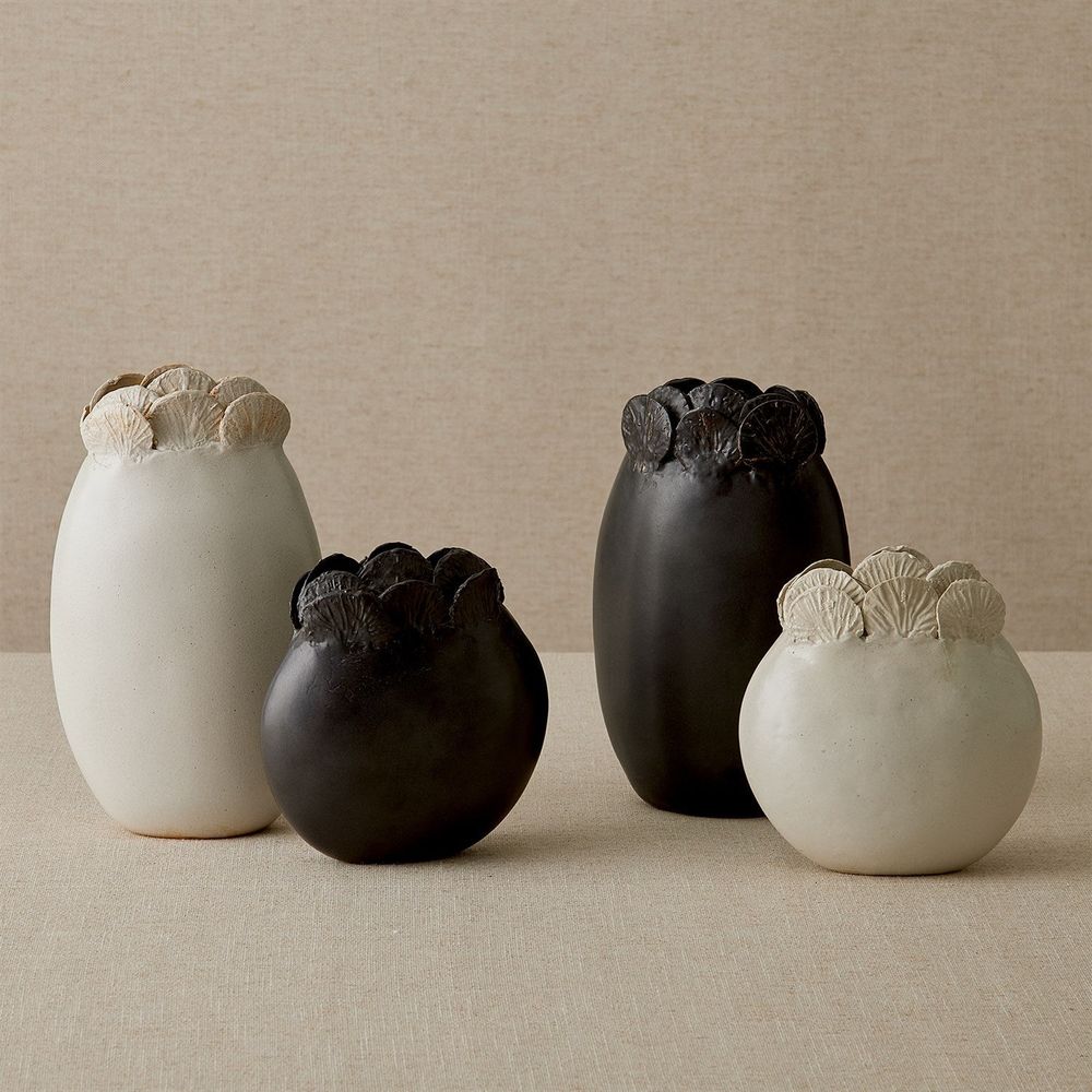 Vases Sand Dollar Vase-White-Lg