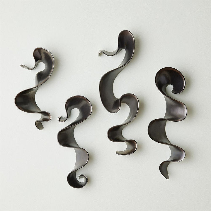 Tempest Wall Ribbon-Metallic-Lg
