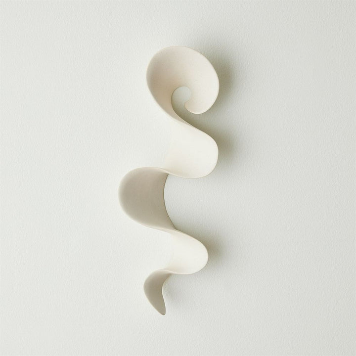 Tempest Wall Ribbon-White-XLg