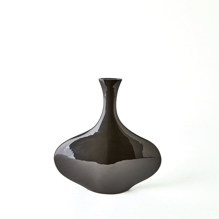 Silhouette Vase-Black-Round