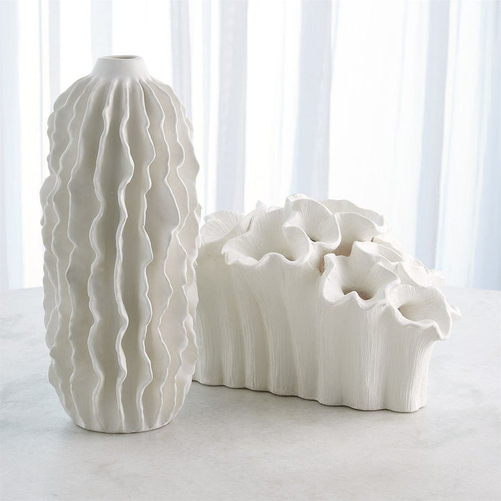 Flora Coral Bouquet-Matte White