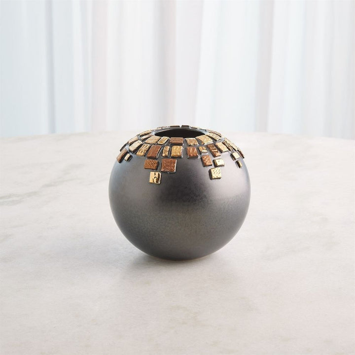 Array Vase-Black Reactive-Sm