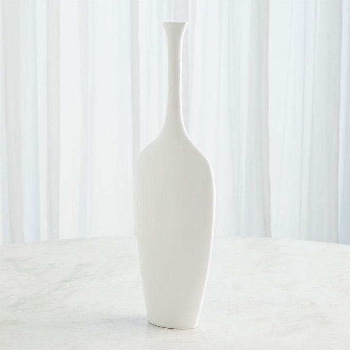 Silhouette Vase-White-Round