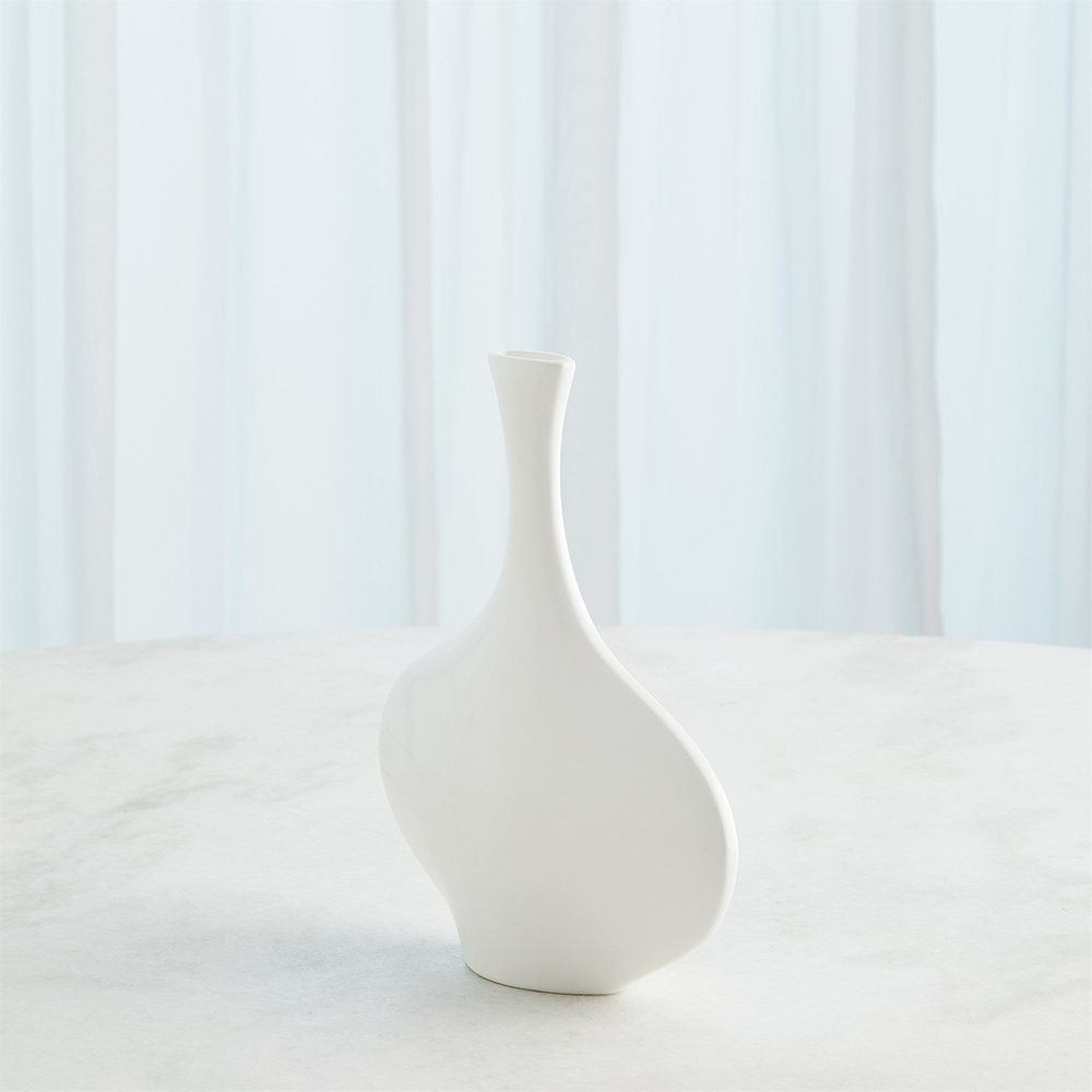 Silhouette Vase-White-Round