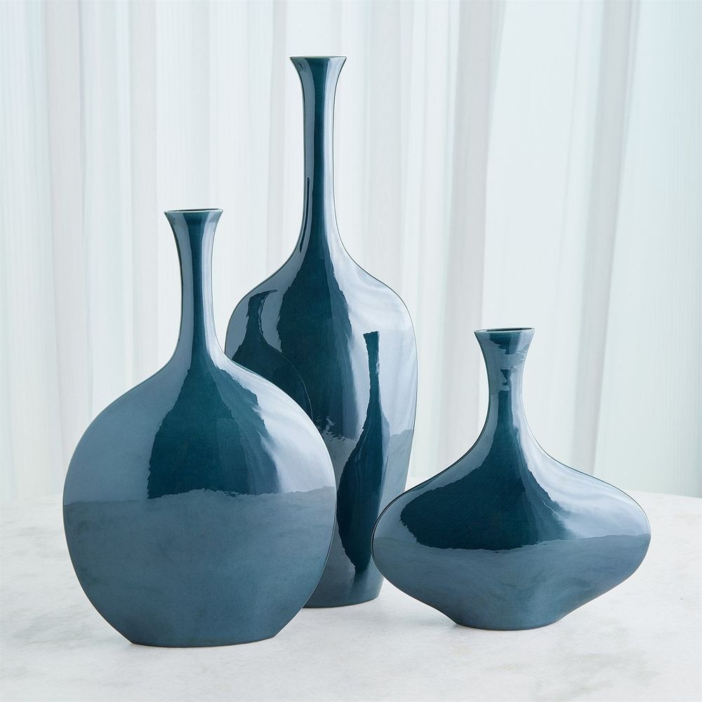 Silhouette Vase-Reactive Blue-Wide