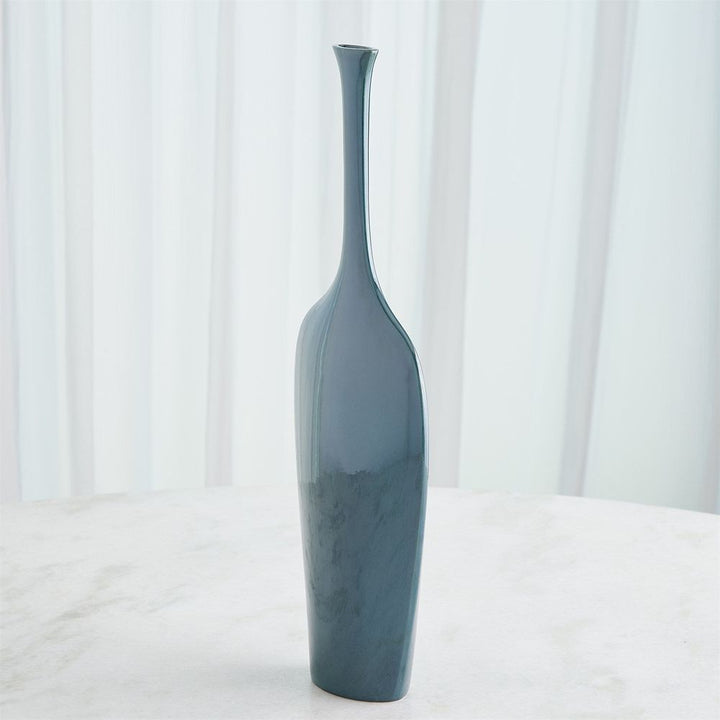 Silhouette Vase-Reactive Blue-Slim