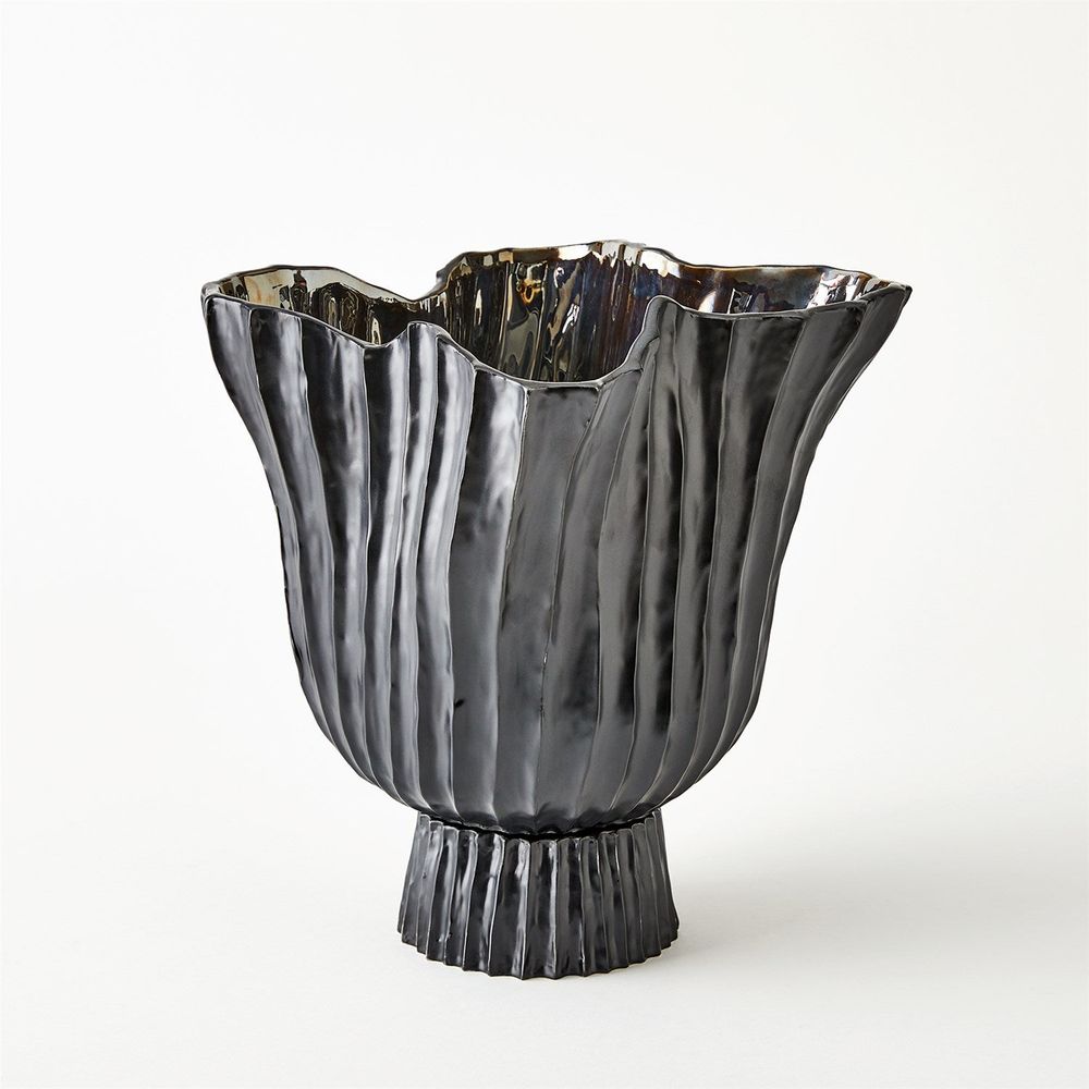 Folha Footed Vase-Black/Metallic-Lg