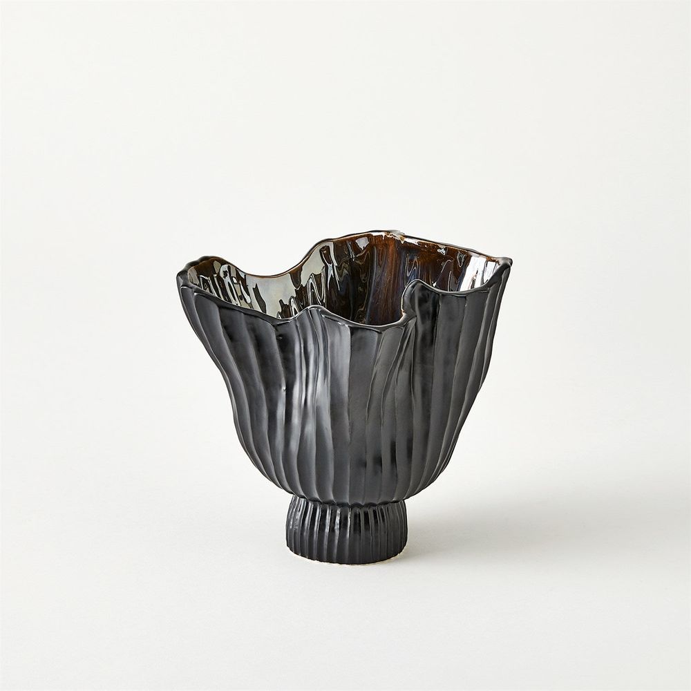 Folha Footed Vase-Black/Metallic-Lg