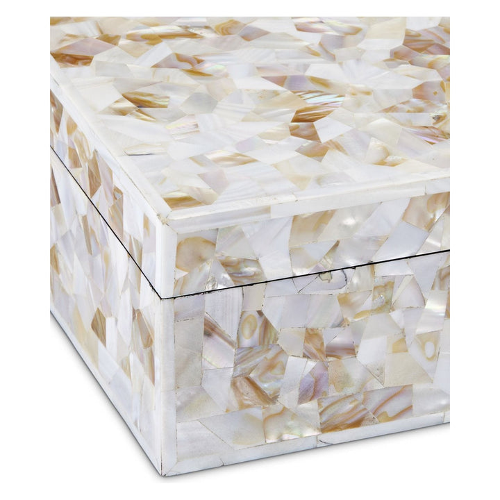 Uma Mother of Pearl Box Set of 2