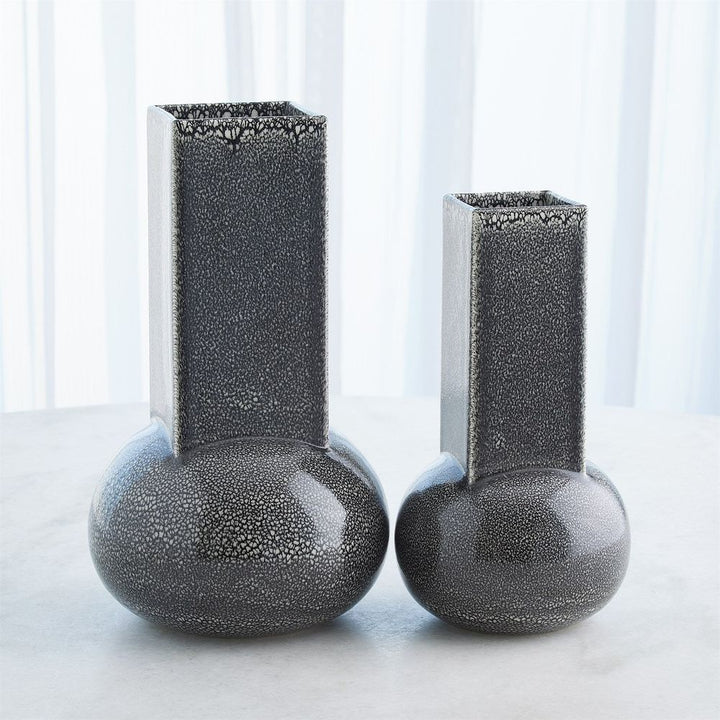 Crocus Vase-Reactive Black-Lg