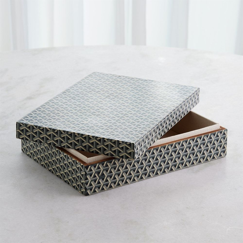 Boxes Interwoven Box-Med