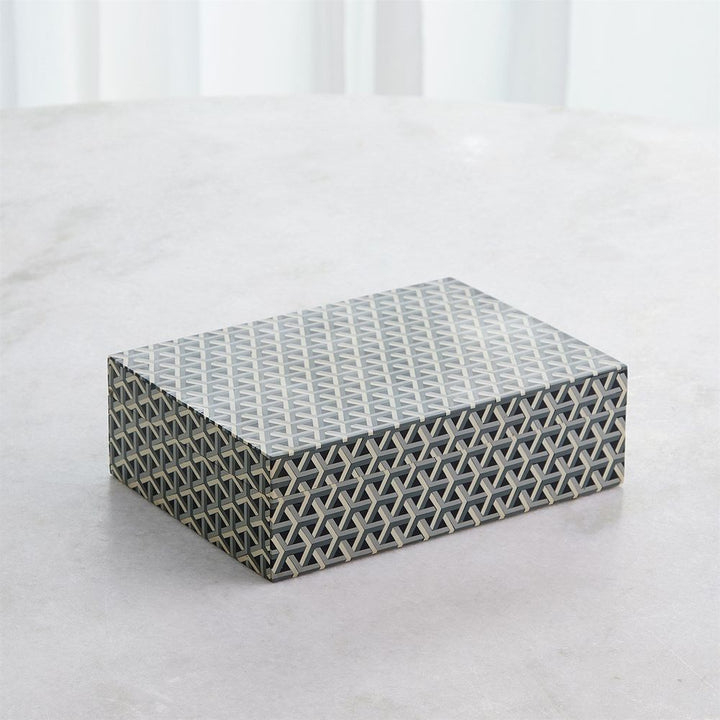 Interwoven Box-Med