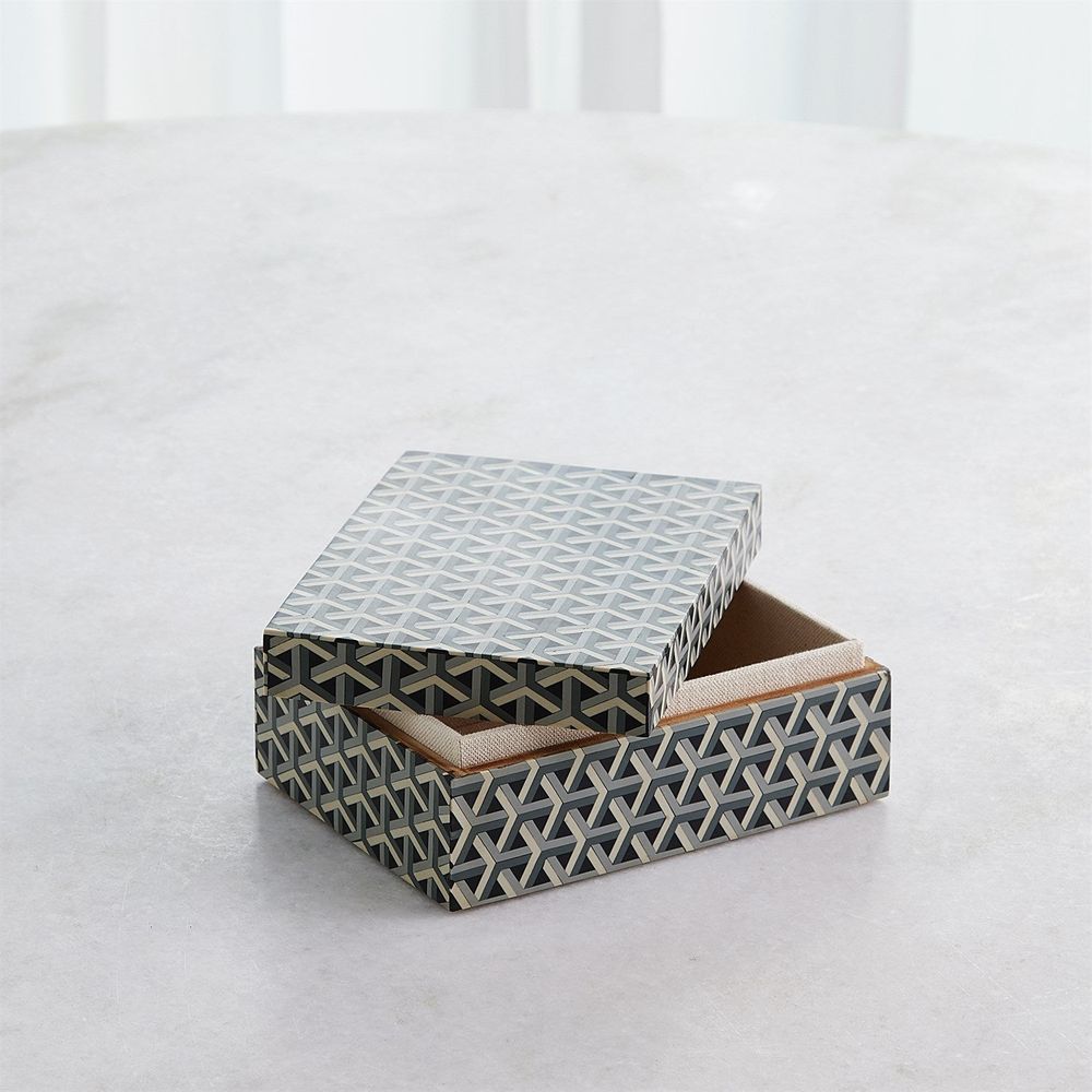 Interwoven Box-Lg