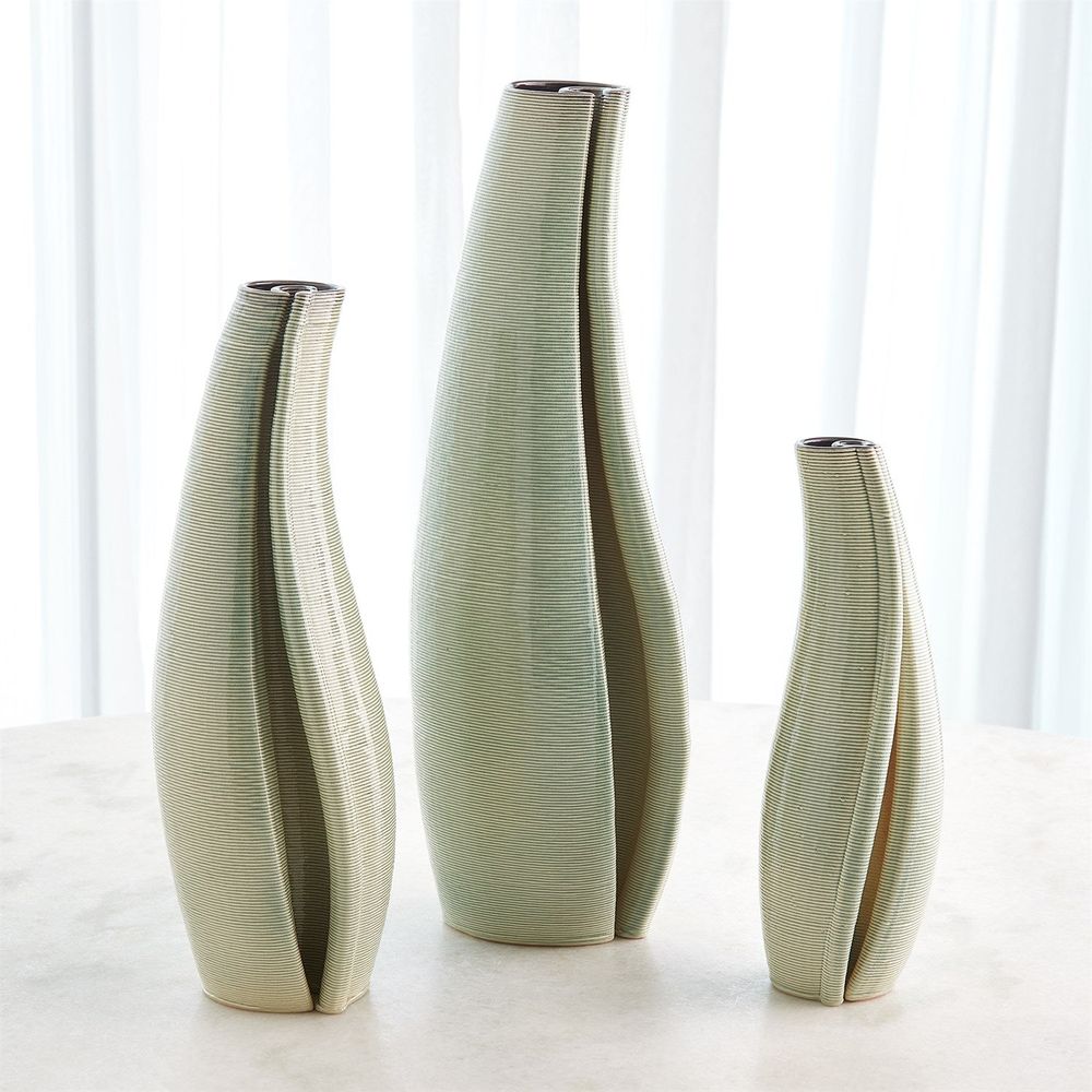 Rift Vase-Washed Green-Med