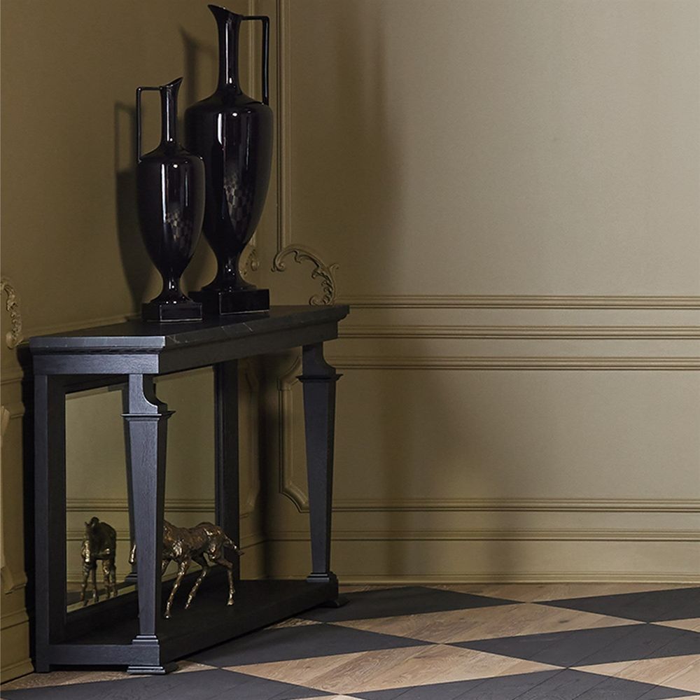 Quiet Curve Urn-Black-Sm