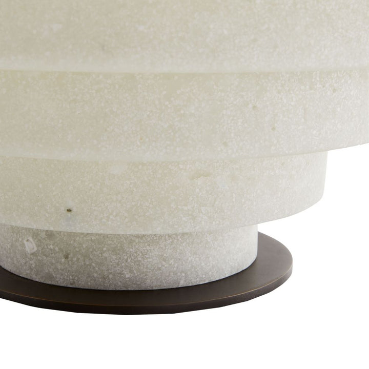 Frillia Centerpiece - Black