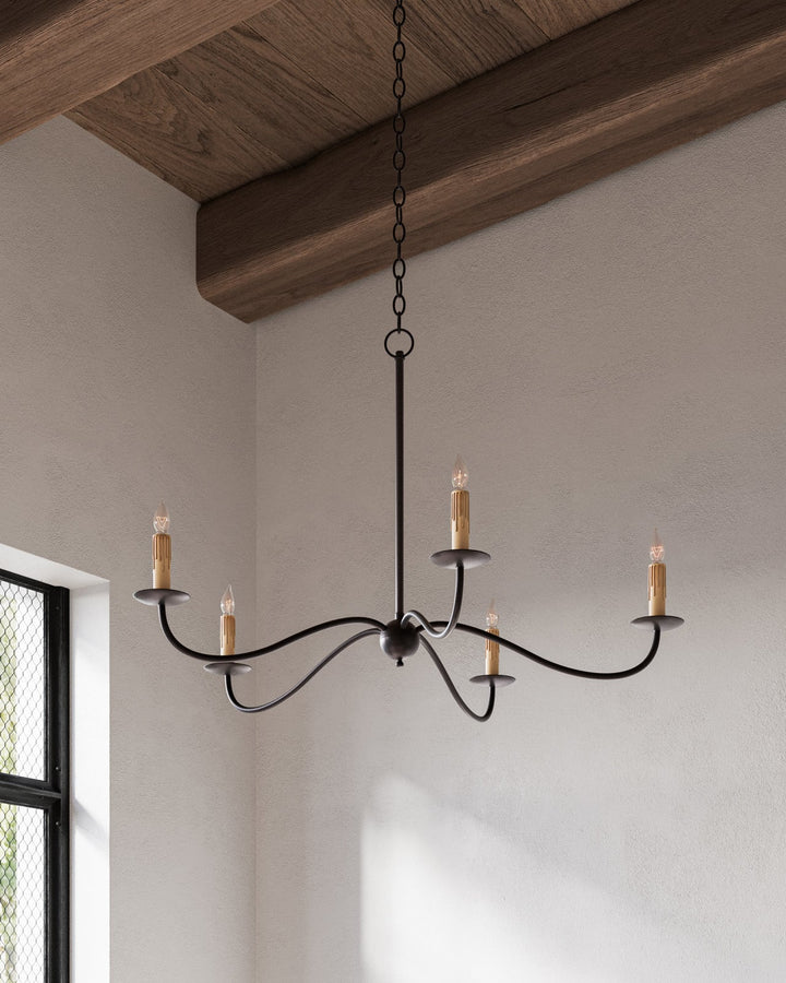 Chandeliers Saxon Small Black Chandelier