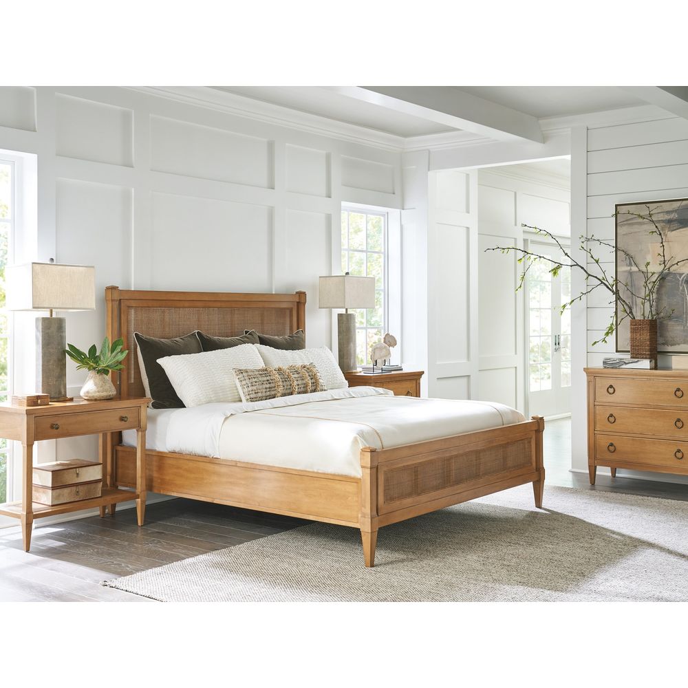 Beds Strand Poster Bed 5/0 Queen - Table Rock