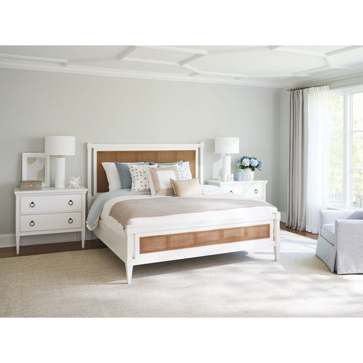 Beds Strand Poster Bed 5/0 Queen - Tides