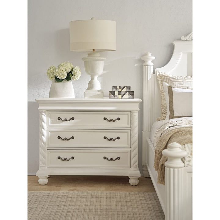 Nightstands Barletta Bachelors Chest - Polo Mallet White