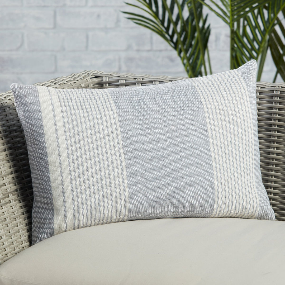 Jaipur Living Carinda Indoor/ Outdoor Striped Gray/ Ivory Poly Fill Pillow (13"X21" Lumbar)