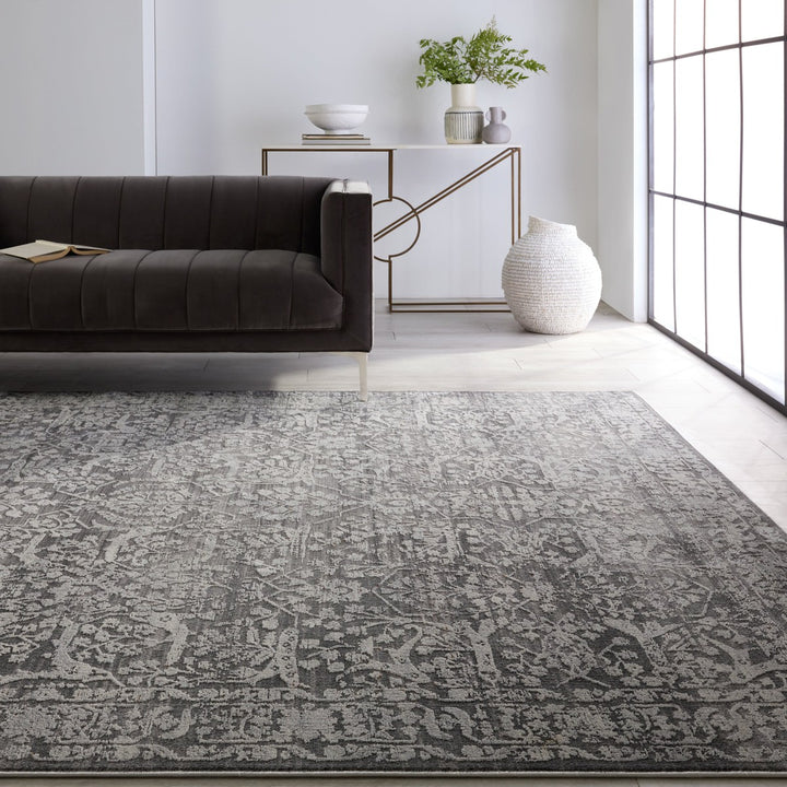 Jaipur Living Elvira Floral Gray/ Cream Area Rug (9'10"X12')