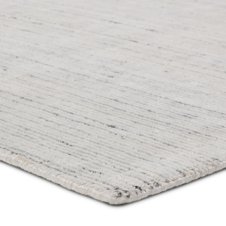 Clarify Handwoven Outdoor Solid Cream/ Light Gray Area Rug (2'X3')