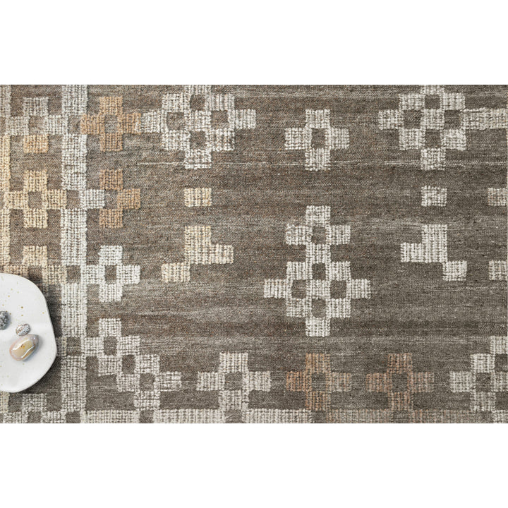 Loloi Akina Charcoal / Taupe 7'-9" x 9'-9" Area Rug